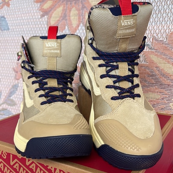 NEW Vans Ultrarange Exo Hi MTE-2 Shoe - Waterproof - Women’s Size 9 - Picture 10 of 11